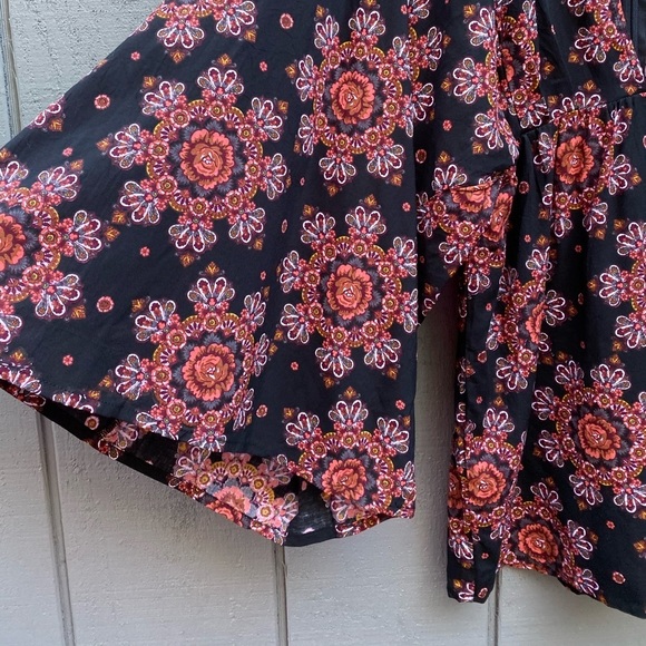 Motel Shorts Romper‎ - Picture 4 of 10